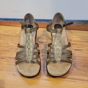 Croft and Barrow sandals -  women's size 8.5